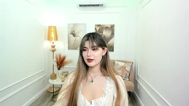 AnneTLi Chat XXX in diretta