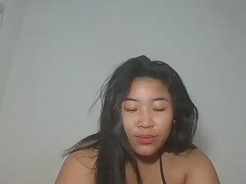 Zyeiii 现场XXX聊天