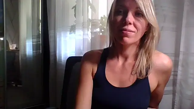 Chat XXX en directo de VelvetLove287