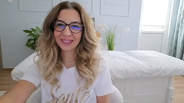 SukyGirl Live XXX Chat