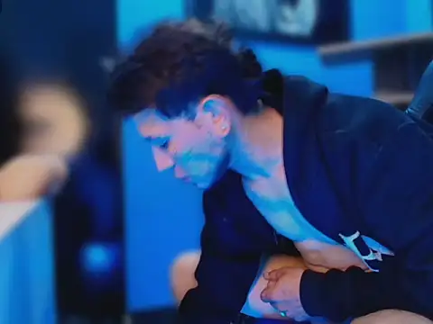 Czat XXX na żywo – Thonixxx_mr