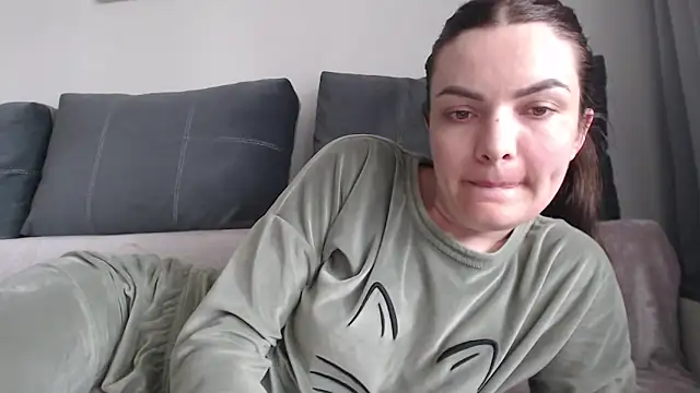 _JustmeHere_ Live XXX-chat