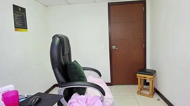 Aisha_hotts777 Live XXX-chat