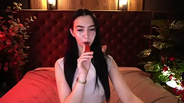 دردشة WildKittenX_ الجنسية المباشرة