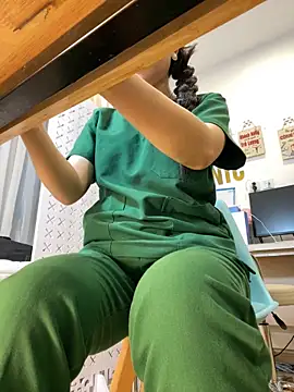 Clinic_Sexy: διαδικτυακό σόου στην κάμερα