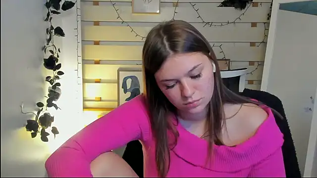 دردشة Josephine_Kiss الجنسية المباشرة