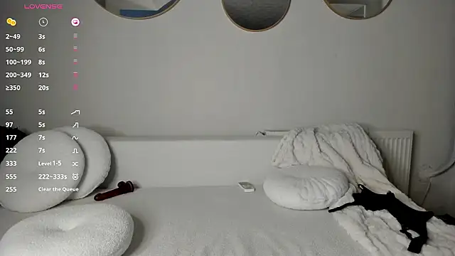 IvyTease_ Webcamshow