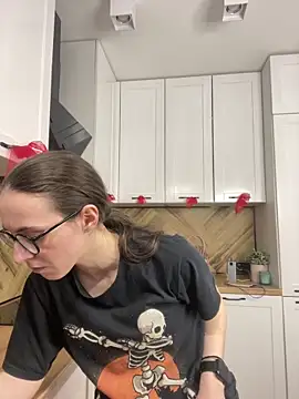 Czat XXX na żywo – MartiniiSelenna