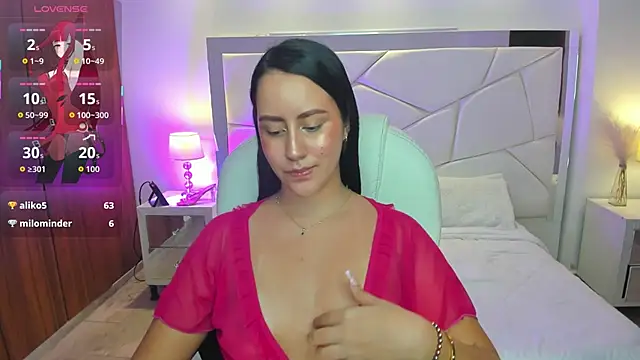 Czat XXX na żywo – Natasha_Kiim_