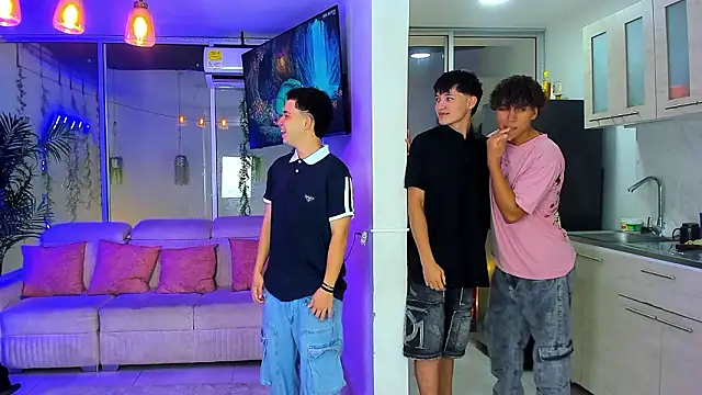 Houseofwarrios 现场XXX聊天