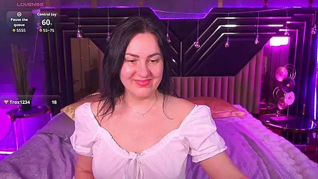 แชท XXX สดของ VelvetLuck