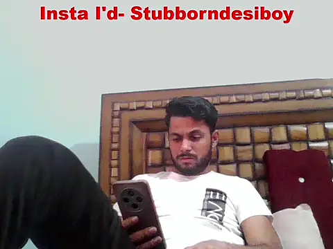 Stubborndesiboy Live XXX-Chat