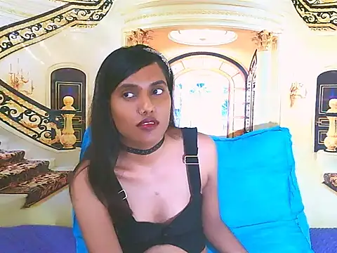 IndianSkies élő XXX-chatje