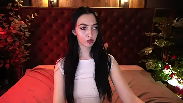WildKittenX_ live XXX chat