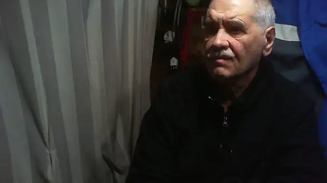 Chatroom XXX en direct de nonnomaturobisex