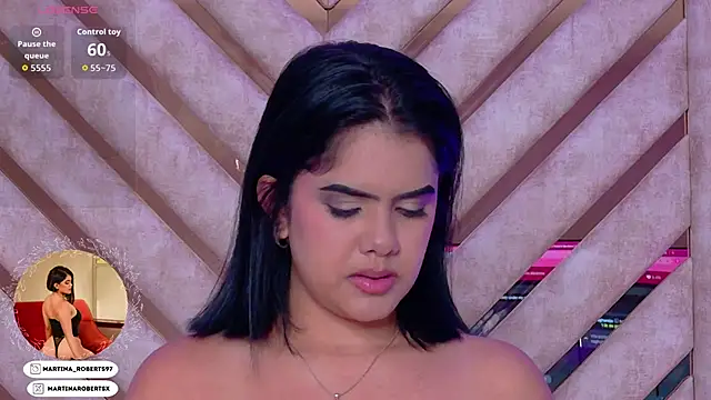 Živý XXX chat Martina-Roberts-