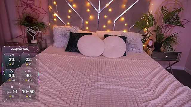 MirielleNymph's Live XXX Chat