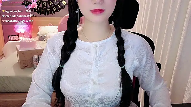 JENNIE-16 Live XXX-chat