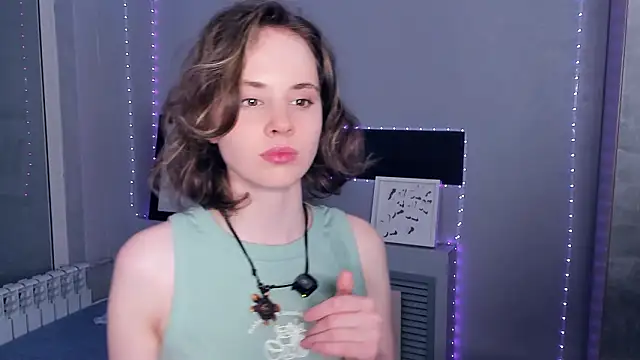 دردشة CrystaLeah الجنسية المباشرة