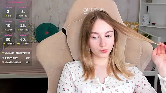 Shy_Polly's Live XXX Chat