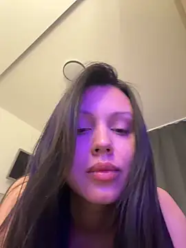 lorry6 élő XXX-chatje