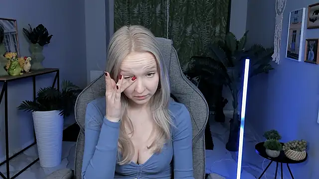 MaoqiBeverly's Live XXX Chat