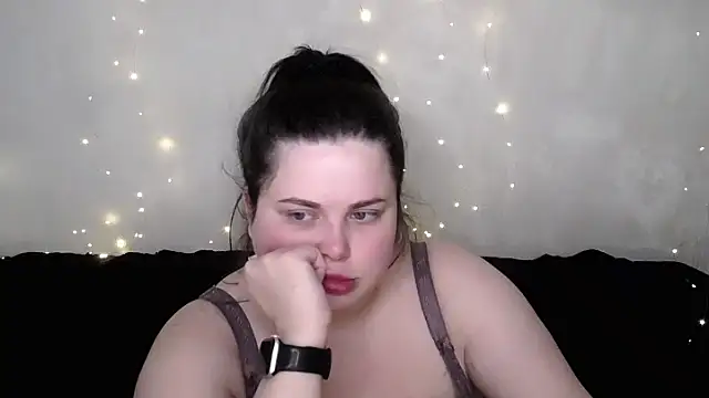 Emily_Mo Live XXX-chat