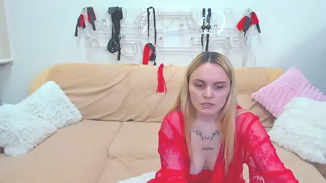 MagicEyess Chat XXX in diretta