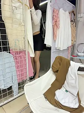 Selenaaaaa-'s Live XXX Chat