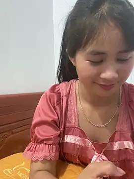 LittleSun_ élő XXX-chatje