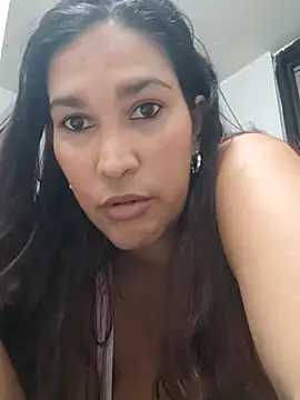 دردشة Ivy_horse_ الجنسية المباشرة