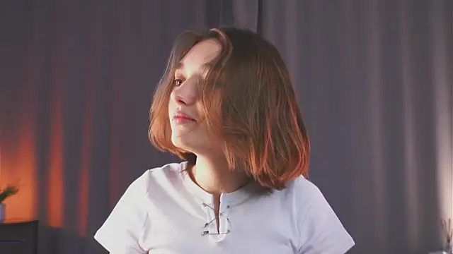 Leyla_crshのライブXXXチャット