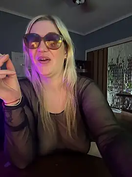 Czat XXX na żywo – Granlady7