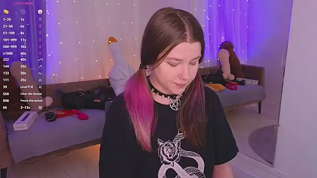 XXX chat uživo modela Mira_Falls