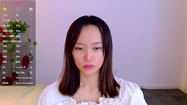 Nitamade79 Adlı Modelin Canlı XXX Sohbeti