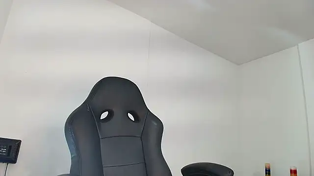 luxy_benetn Live XXX chat