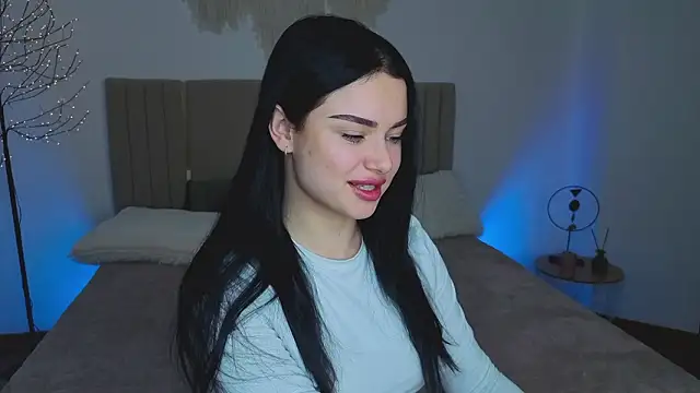 Silena_sky's Live XXX Chat