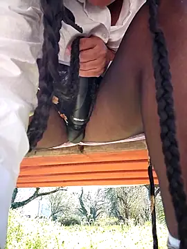 bellapaty's Live XXX Chat