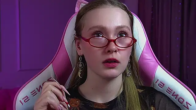 AgataFoxley 现场XXX聊天