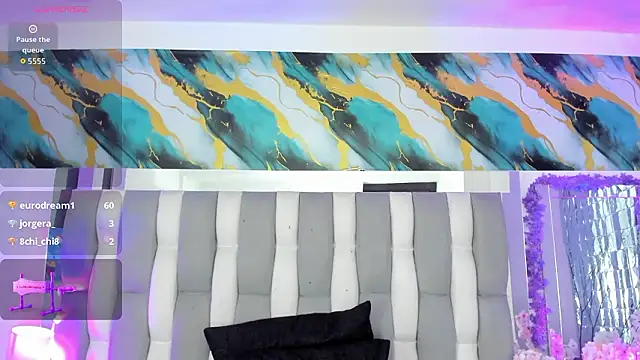 IsaDiiazのライブXXXチャット