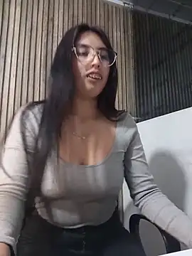 Valk_submissive Live XXX-chat