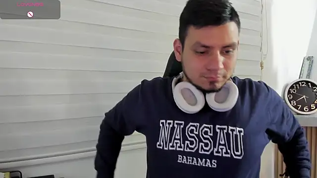 Rick_Adams Live XXX-chat