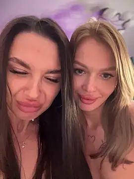 Emma_Catt Adlı Modelin Canlı XXX Sohbeti