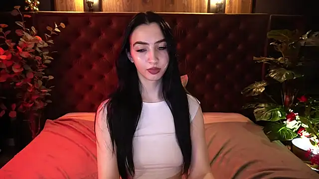 WildKittenX_ 라이브 XXX 채팅