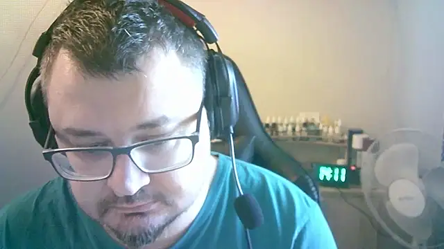 SirAbuserのウェブカメラショー