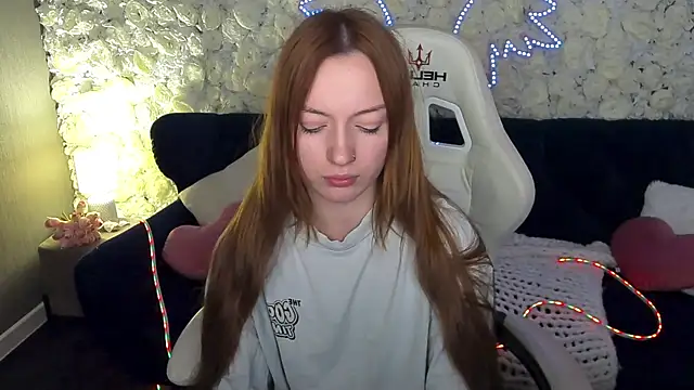 FoxyMayy 라이브 XXX 채팅