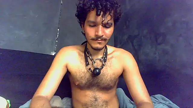 XXX chat uživo modela die_mond