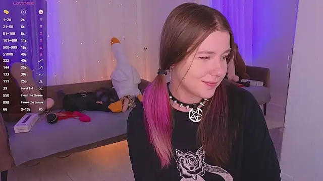 Mira_Falls: απευθείας συνομιλία ΧΧΧ