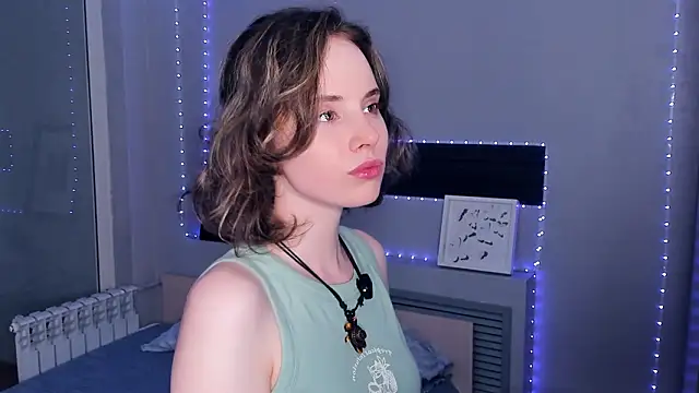 Pokazy przed kamerką – CrystaLeah