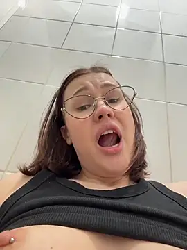 RinaCat's Live XXX Chat